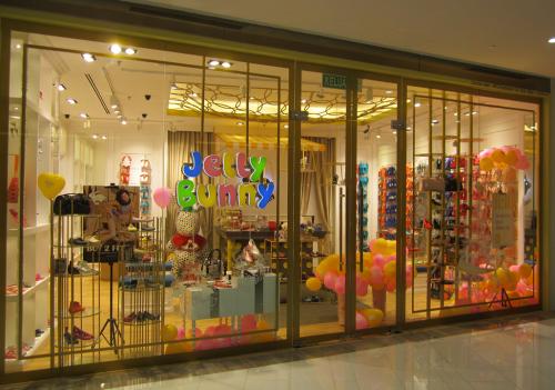 Jelly Bunny Gurney Paragon - 02